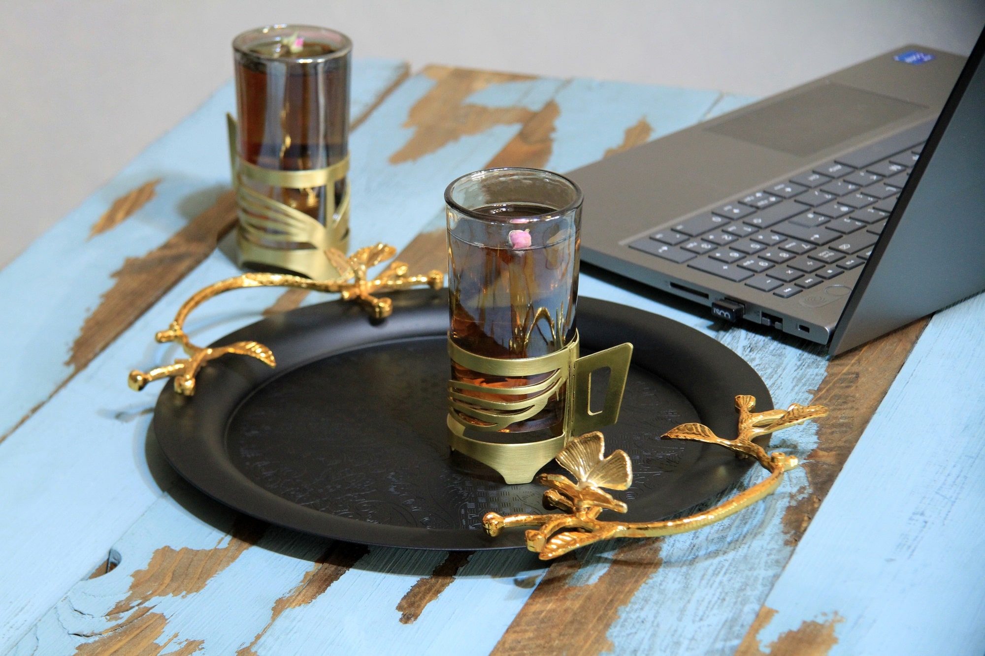 نکات مهم در خرید سینی سرو و پذیرایی با کیفیت